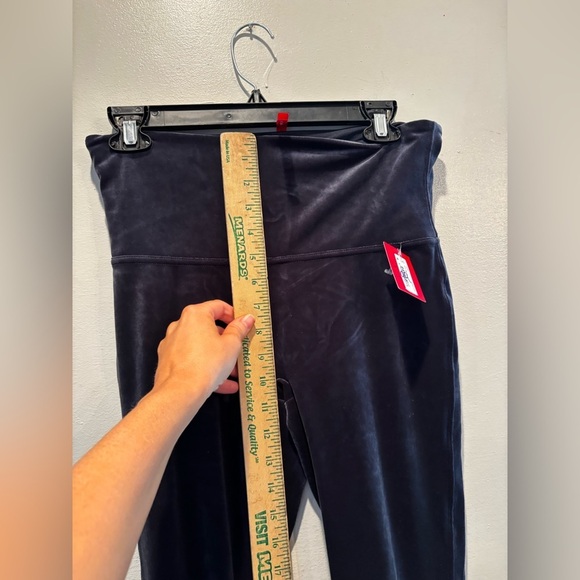 SPANX navy Velvet Leggings Sleek Form-Fitting Design comfort athleisure casual - Picture 9 of 14